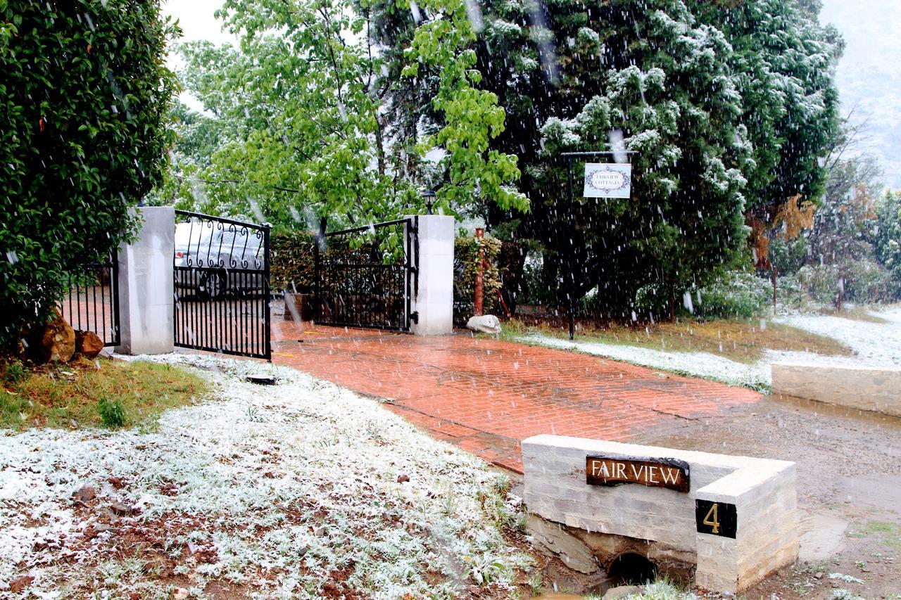 Fairview Cottages คลาเรนส์ ภายนอก รูปภาพ